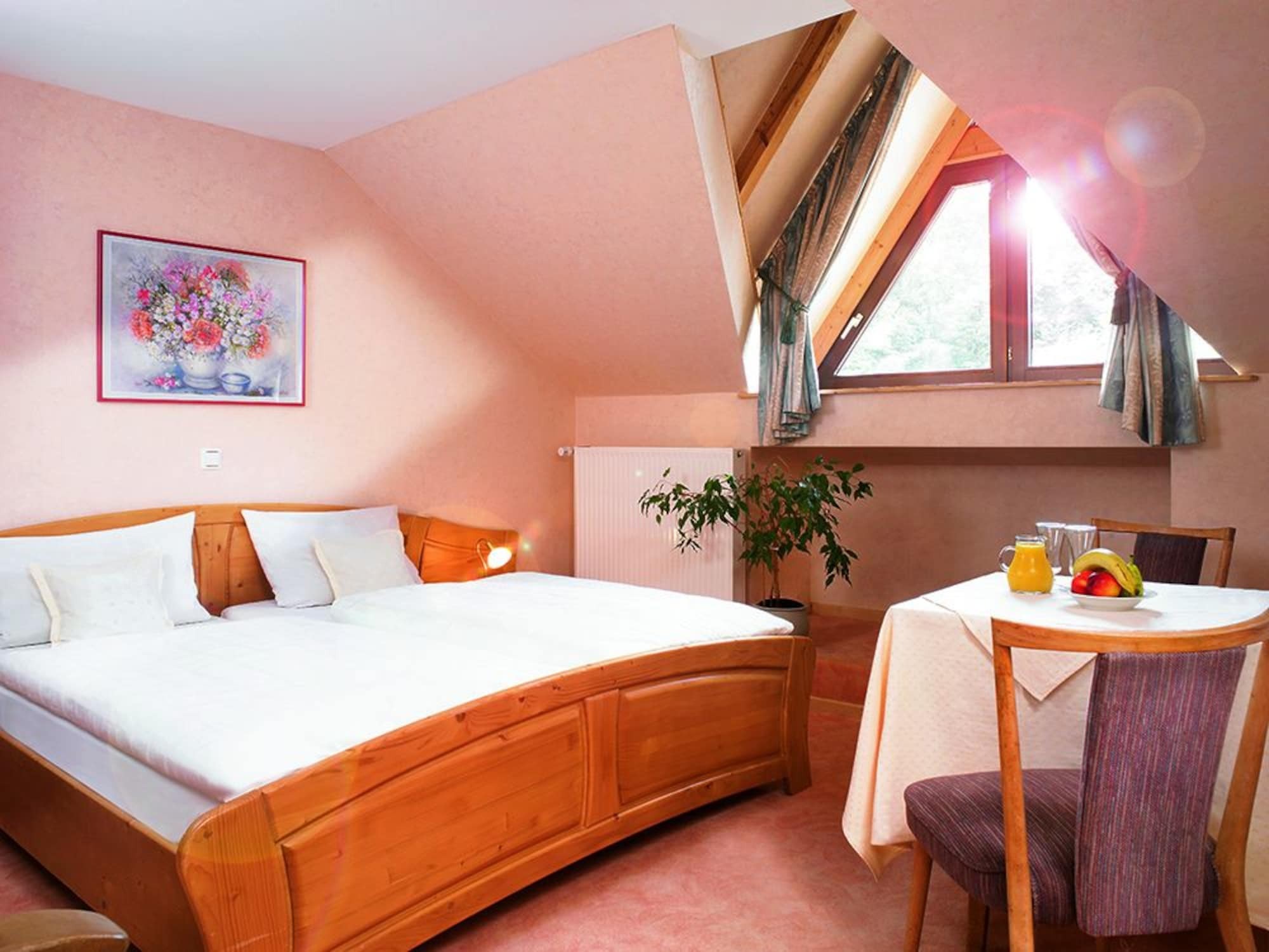 Hotel Sauerlaender Hof Вилинген Екстериор снимка